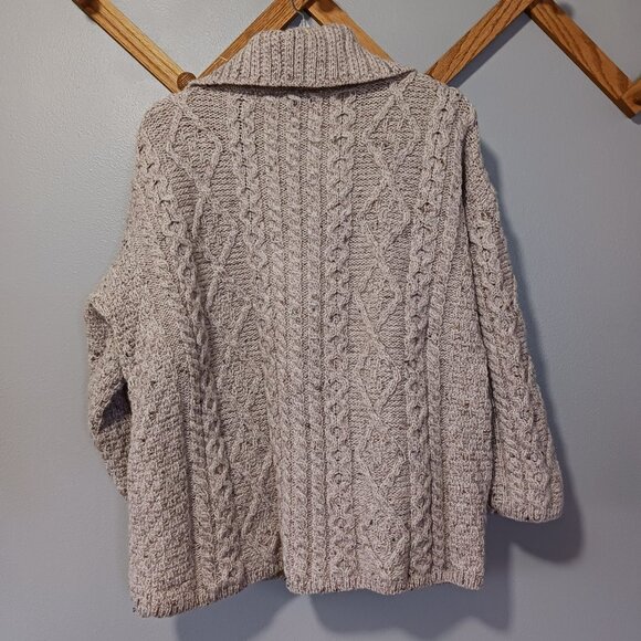 Carraig Donn Pure Wool Cable Knit Shawl Fisherman Sweater Toogle Cardigan XL - Picture 7 of 7